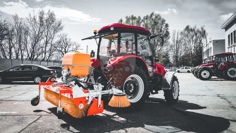 agromechanika traktor basak 2075 PLUS s kartacom do stavebnictva - Agromechanika s.r.o.