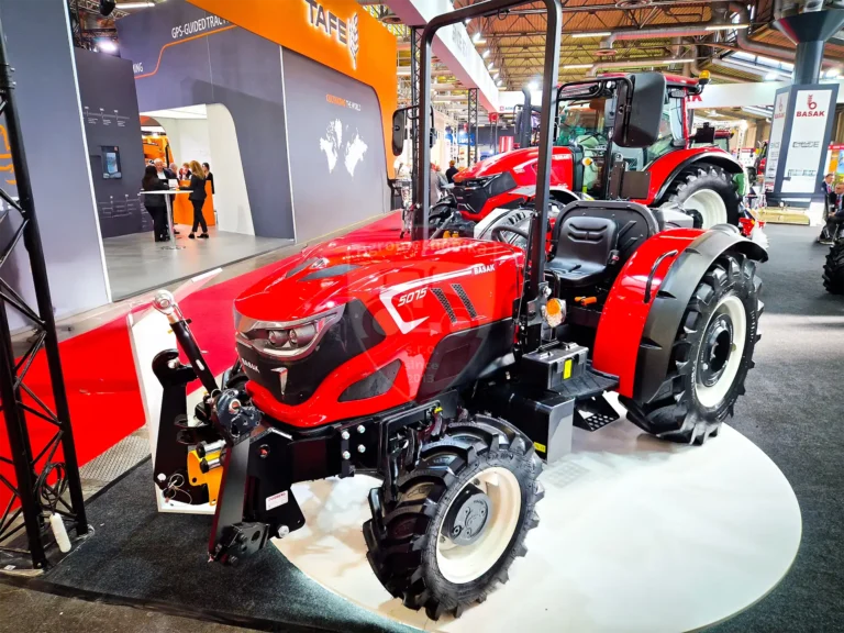 Vinohradnícky traktor BAŠAK 5075BB ROPS - Agromechanika s.r.o.