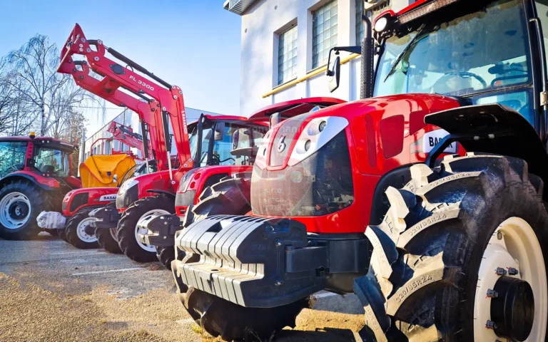 Agromechanika s.r.o. deň otvorených dverí 2024, traktory BAŠAK 2000